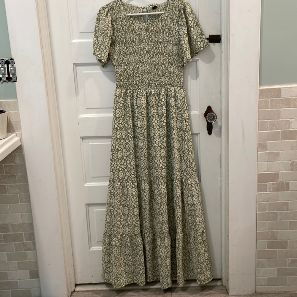 Beautiful, elegant maxi dress